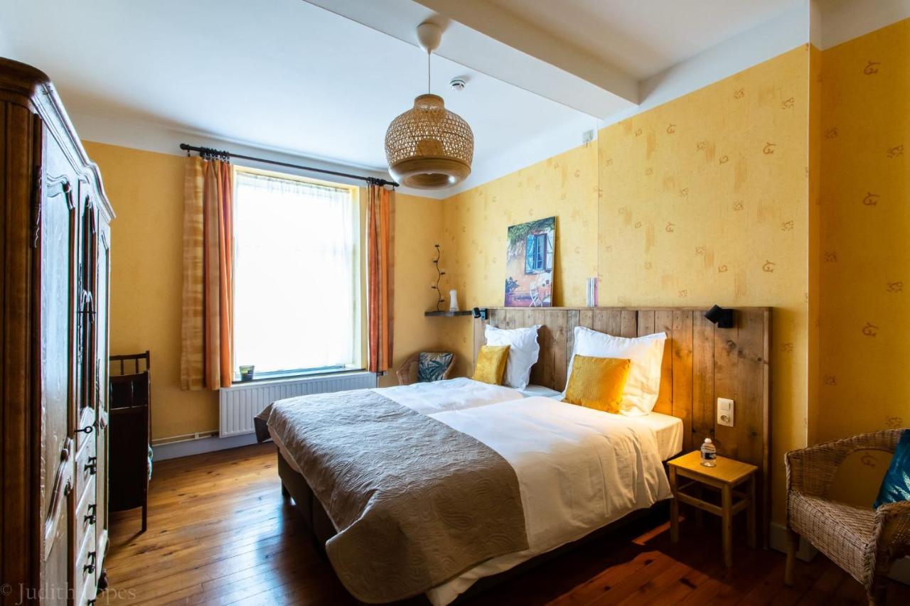 Maison Spacieuse Unifamiliale. Gite La Clochette Bastogne Esterno foto