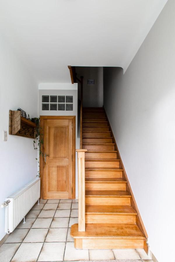 Maison Spacieuse Unifamiliale. Gite La Clochette Bastogne Esterno foto