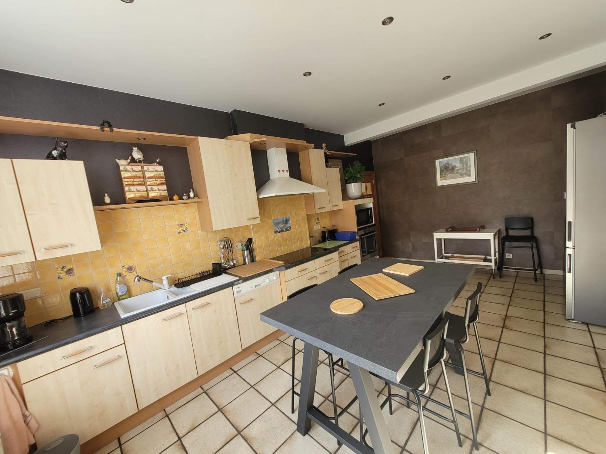 Maison Spacieuse Unifamiliale. Gite La Clochette Bastogne Esterno foto
